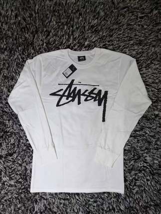 现货STUSSY  A retro crackle Logo 裂纹做旧Logo长袖T恤