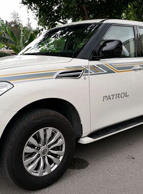 适用于途乐y62车身彩条拉花尼桑车贴纸腰线Y61个性贴花侧裙改装