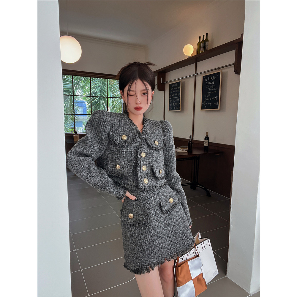 新款2026小香风套装女粗花呢口袋装饰西装外套高腰流苏a字半身裙,女装/女士精品,时尚套装,淘宝优惠券,粉丝福利购,淘宝优惠卷