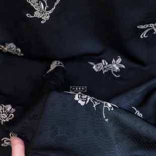 纯黑色团花暗纹提花布料蝴蝶金线绣花高档旗袍汉服新中式垂坠面料