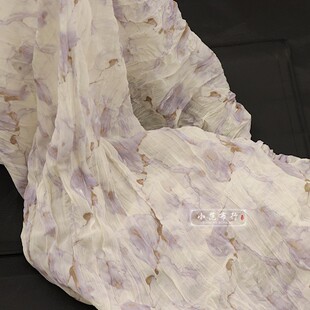 肌理褶皱风琴压褶紫色印花布料垂坠感雪纺柔软设计师服装面料