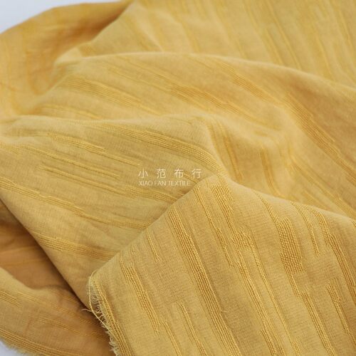 春夏黄色纯棉提花布料 柔软透气衬衫连衣裙袍子面料 吸湿透气
