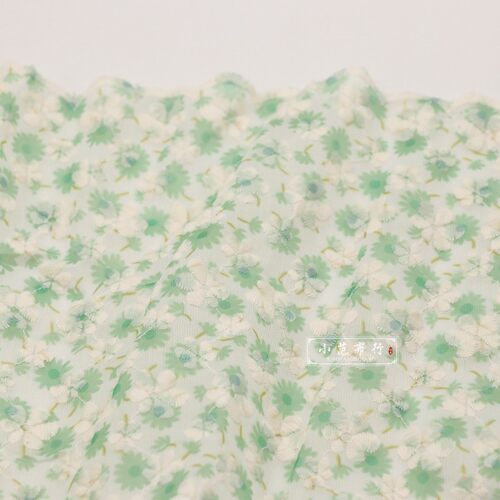 绿色印花绣花欧根纱布料