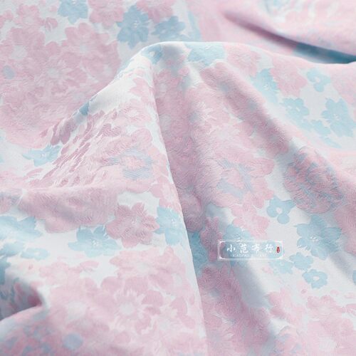 特价立体浮雕色织提花布料 衬衫汉服抗皱连衣裙旗袍面料