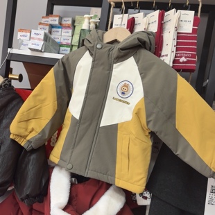 2025秋冬新款小童外套男女童可爱外套