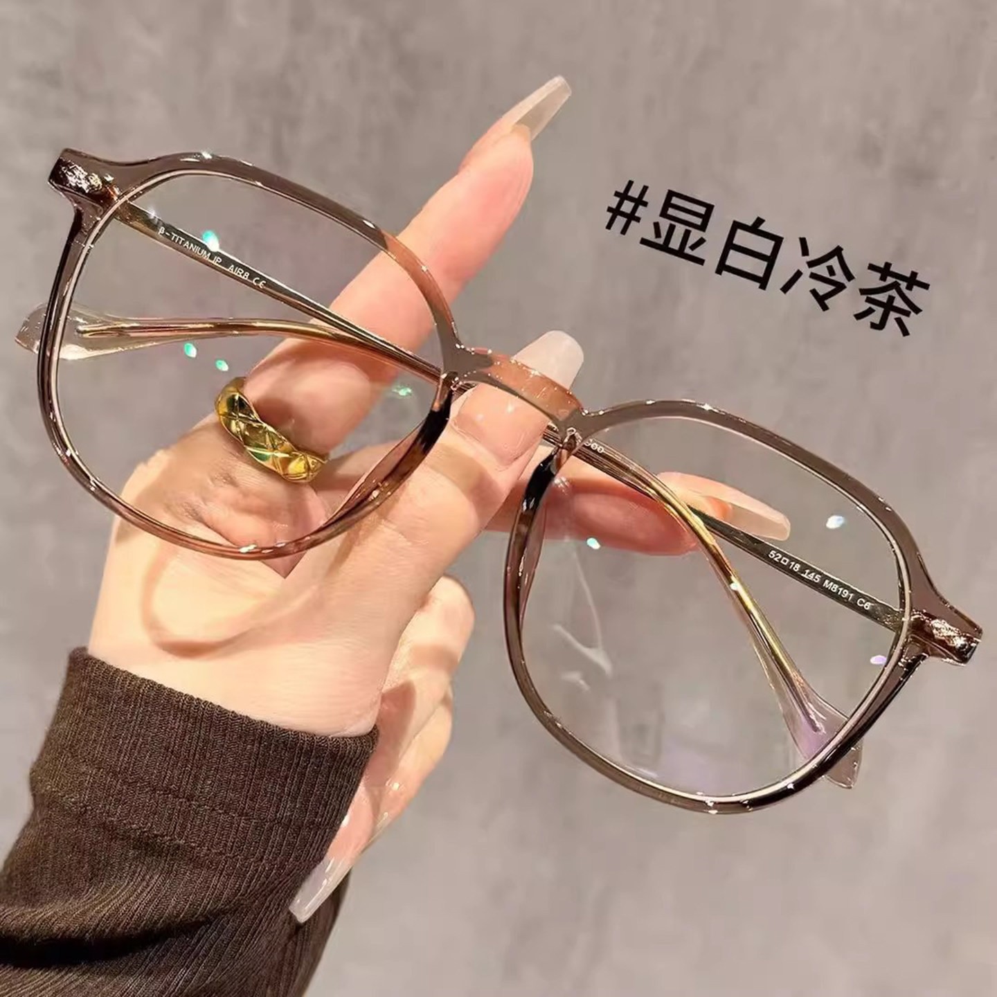 名佳怡减龄老花镜新款时尚大框高清防蓝光简约优雅显年轻老视眼a2
