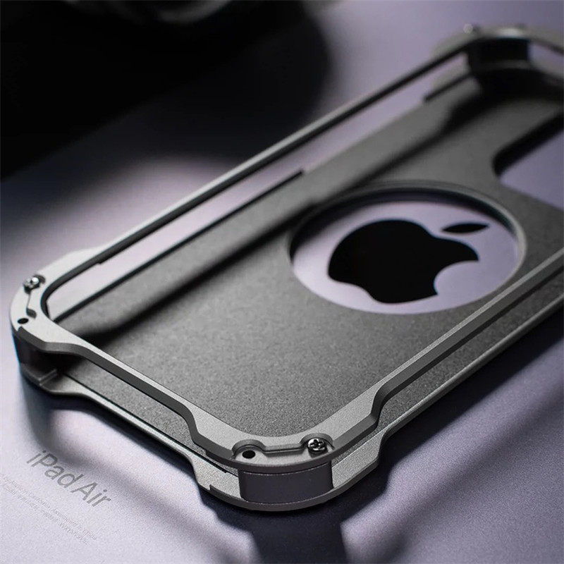 适用iPhone苹果16金属15碳纤维14铝合金13手机壳Pro无边框MAX散热Plus保护套magsafe磁吸充电黑洞支架镜头圈