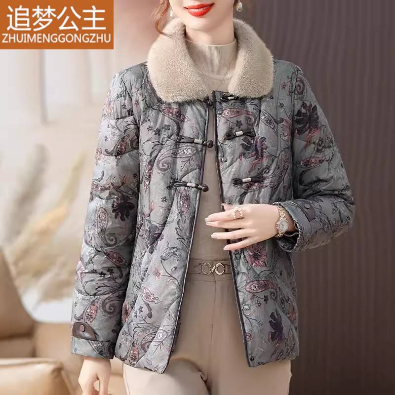 妈妈冬装羽绒服短款老年人加厚保暖毛领棉袄中老年女装白鸭绒外套