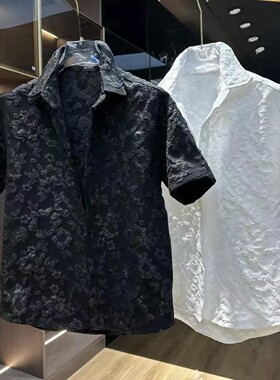 宽松百搭翻领短袖浮雕压花衬衫