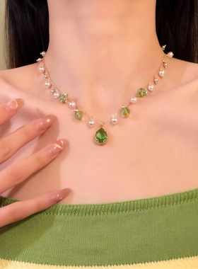韩国东大门2026新款爆款绿色玻璃水滴项链小清新气质高级感锁骨链
