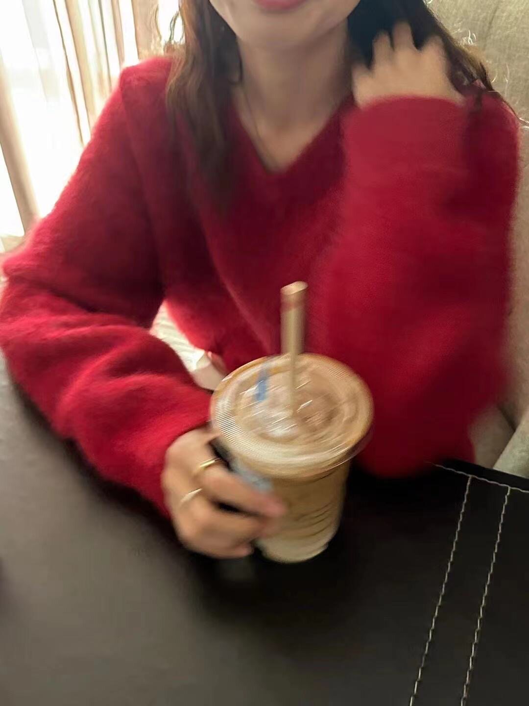 新年红色v领毛衣女秋冬慵懒风中长款针织衫