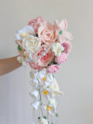 手工编织手捧花束送朋友新婚礼物