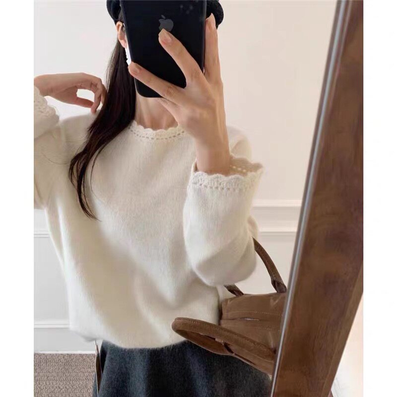 慵懒风宽松休闲减龄圆领毛衣女秋冬蕾丝花边显瘦百搭针织衫上衣潮