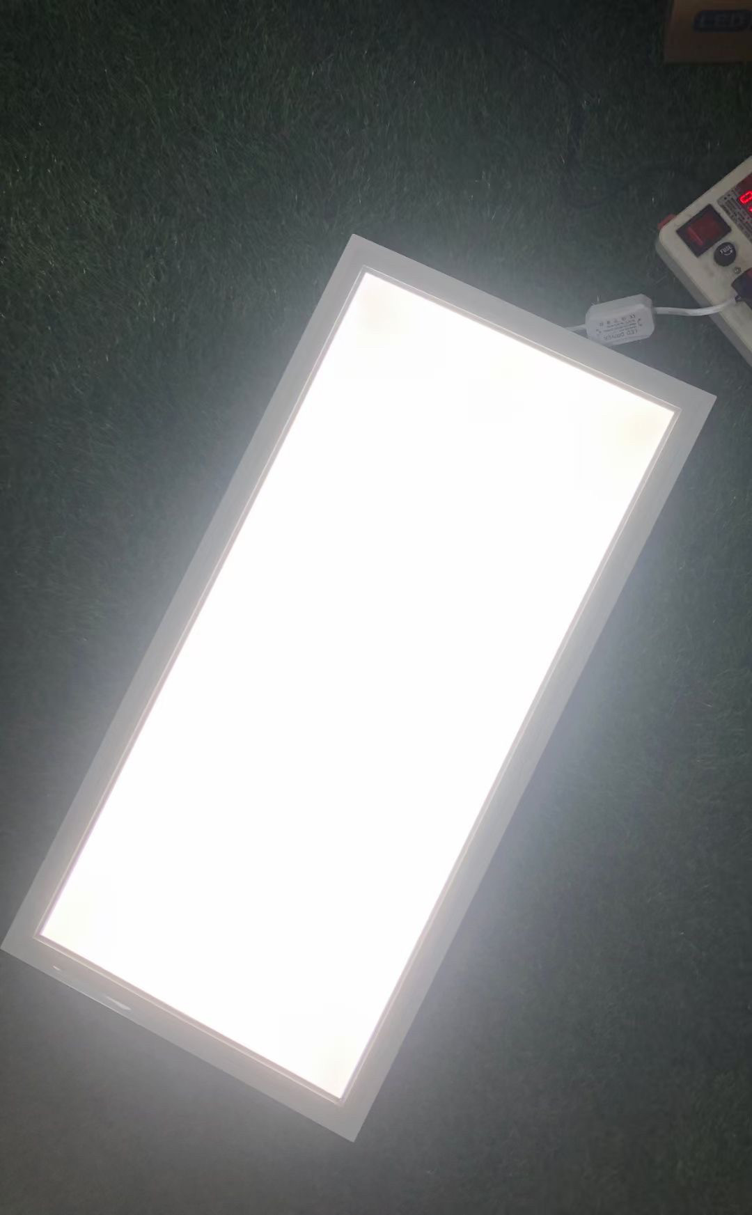 星致led平板灯集成吊顶灯铝扣板嵌入式厨房卫生间面板灯