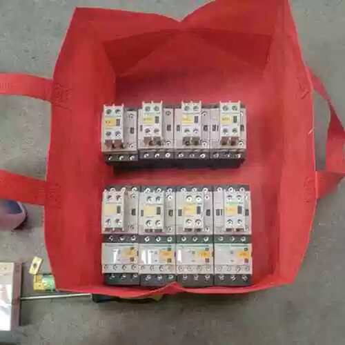 议价LC1D09 BD 24V DC，四只带热继电器，