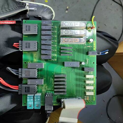 议价CIMR-JB2A0004BBA 变频器 0
