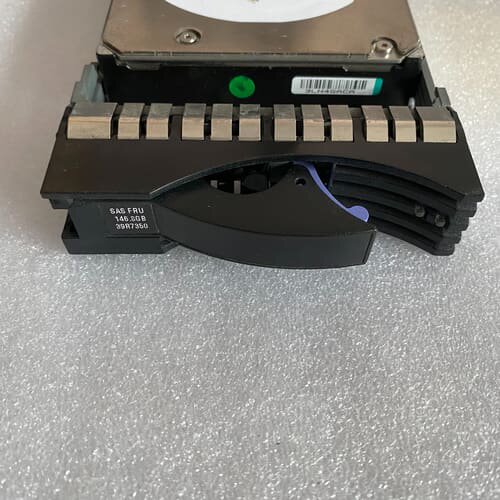议价IBM 146g 39R7350服务器硬盘SAS 3.5寸1