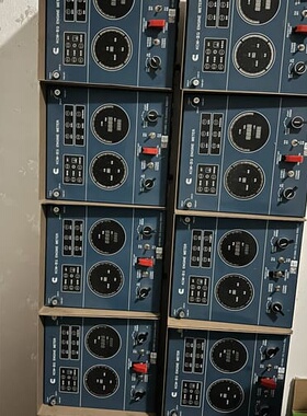 议价4913985重庆康明斯M11发动机NT855控制仪表箱总成