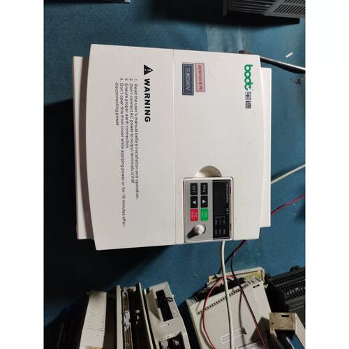 议价变频器BEM100-7K5G-4T库存，功能包好