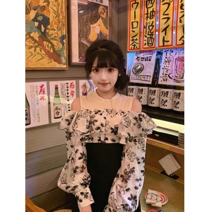 假两件拼接连衣裙子女露肩长裙露肩绑带潮2025新款 秋冬定染荷叶边