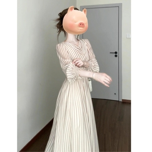 早秋季 连衣裙子女2025新款 大方得体绝美收腰长裙 荡领条纹长袖 法式