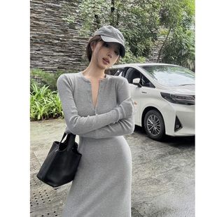 气质针织收腰包臀裙长裙 连衣裙女秋季 2025新款 复古灰色半开领长袖