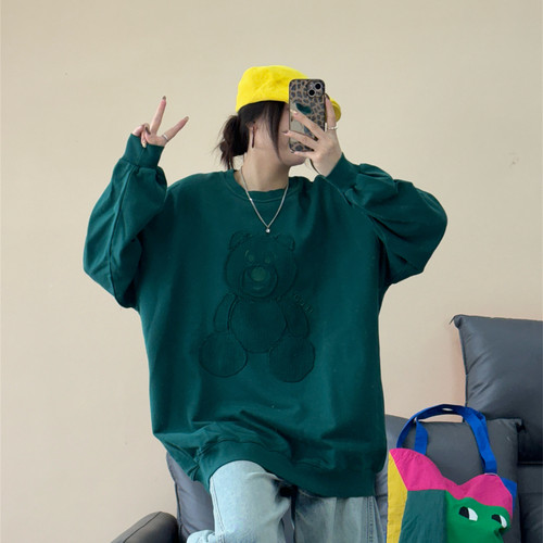春季纯棉小熊刺绣宽松卫衣女