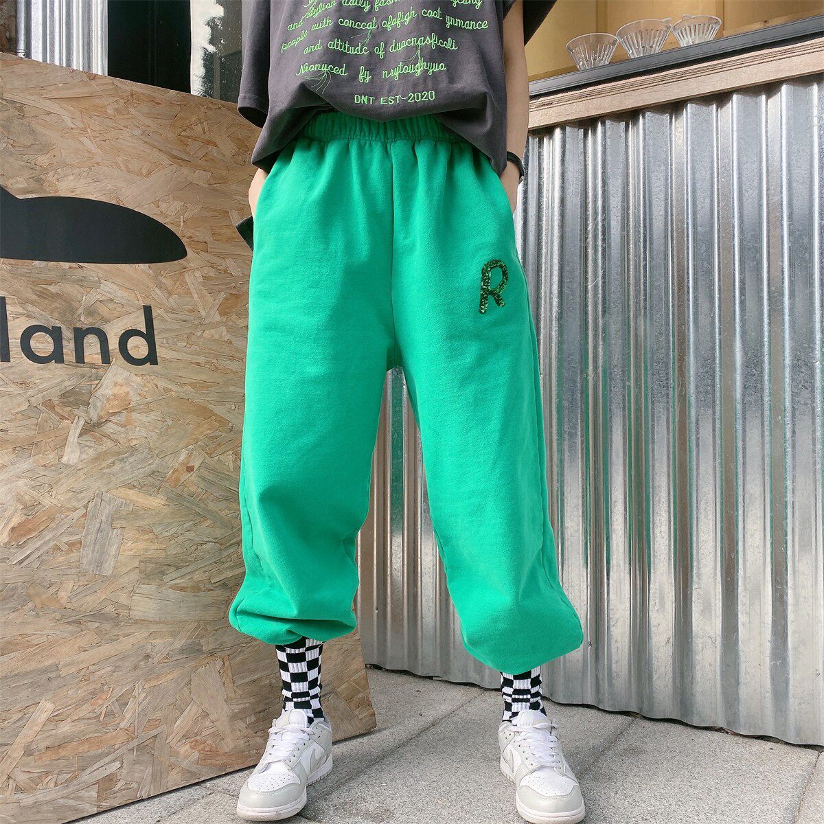 JL SUNFLOWER韩版大码宽松休闲裤女冬季加绒加厚高腰运动束脚卫裤