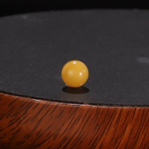 毕业级天然蜜蜡单珠满蜜鸡油黄6mm型号ML3