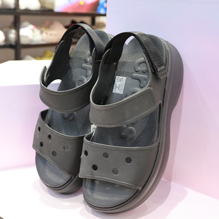 厚底防滑露趾沙滩拖鞋 Crocs洞洞鞋 嗖酷凉鞋 新款 211755 卡骆驰女鞋