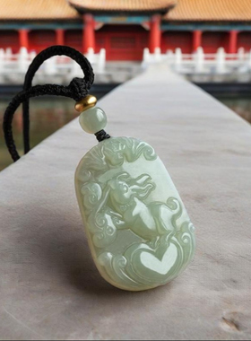 和田玉十二生肖本命年吊坠