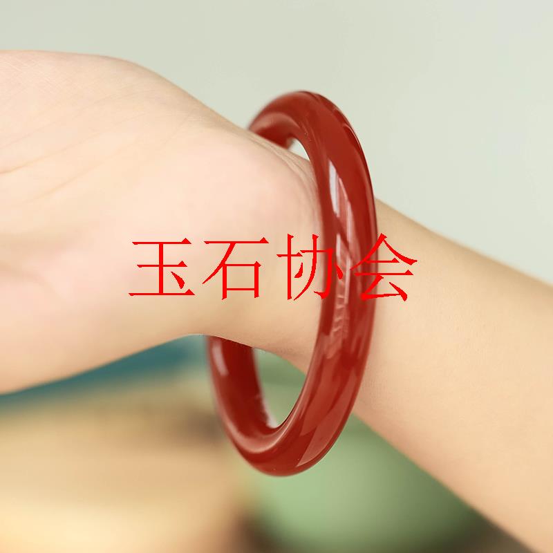 高品质红色玛瑙手镯少女款复古设计细扁圆条玉髓镯子本命年手饰品