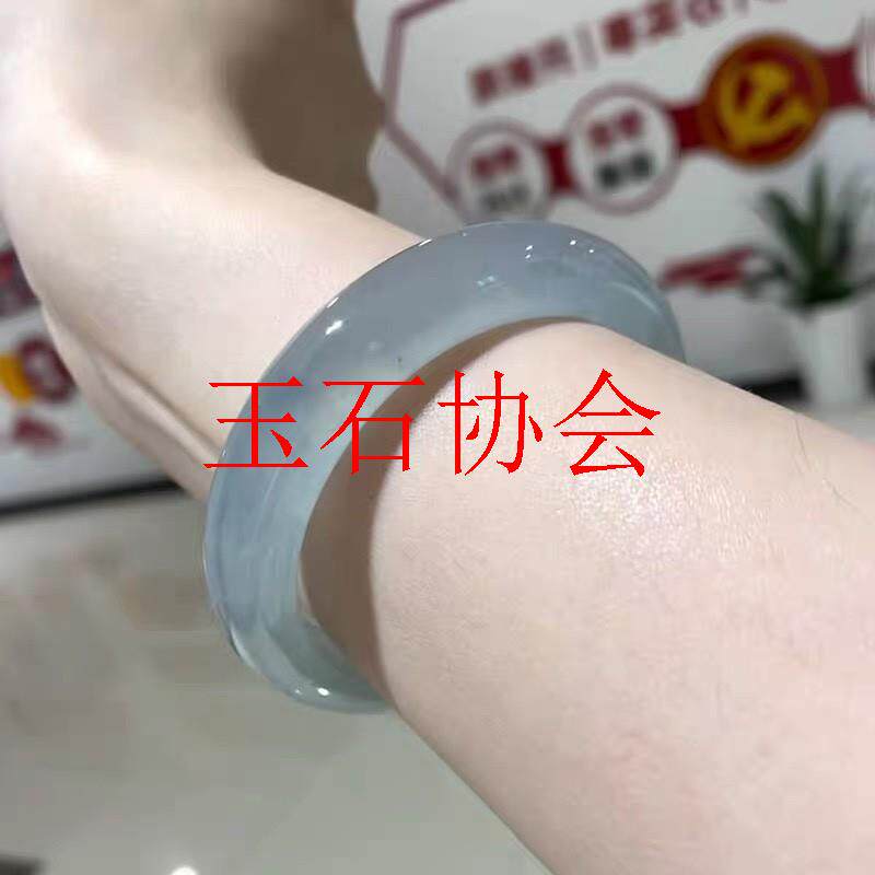 天然玉石缅甸玉镯子蓝水玉镯子