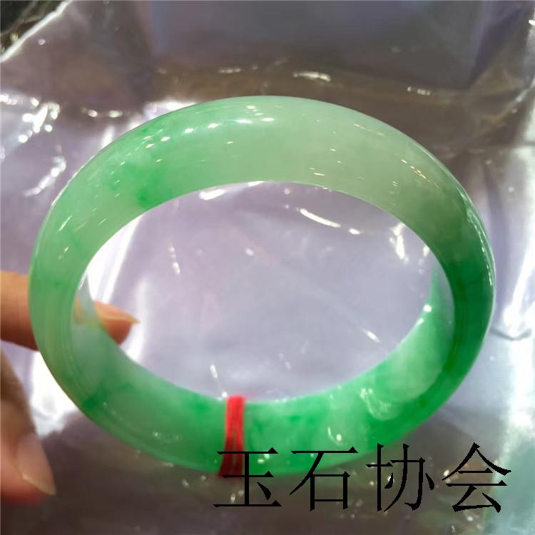 精选缅甸老坑翡翠色冰糯种飘阳绿油青玉石手镯宽版帝王绿处理玉镯