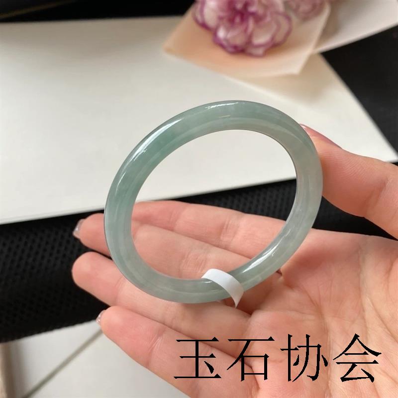 缅甸冰糯种油青飘花翡翠色手镯女款细圆条美人镯叮当玉镯时尚手饰
