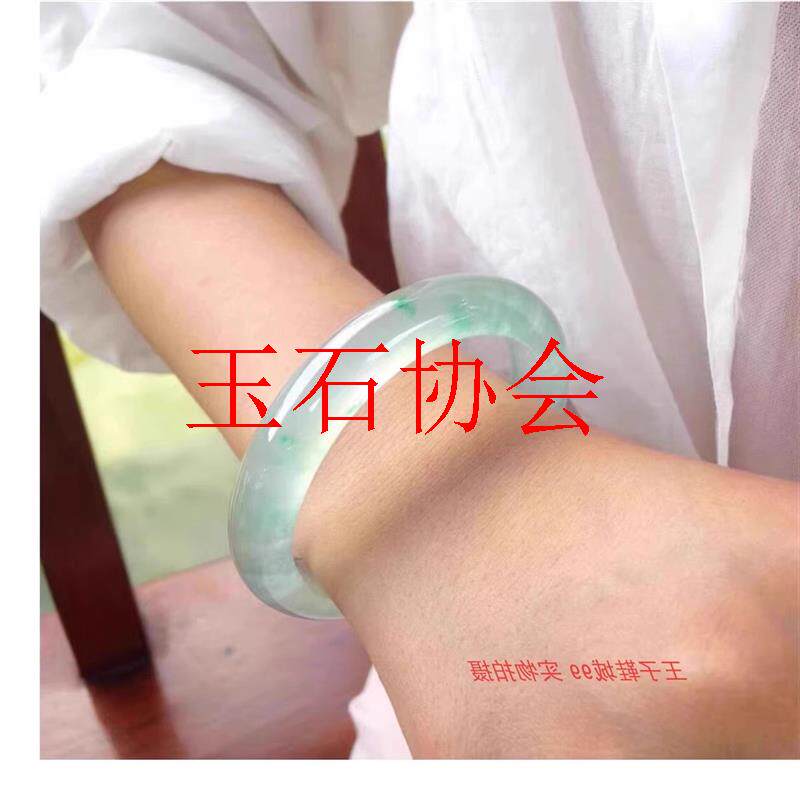 高冰种翡翠色手镯冰种飘花玻璃种圆条玉手镯通透正圈绿玉镯子女款
