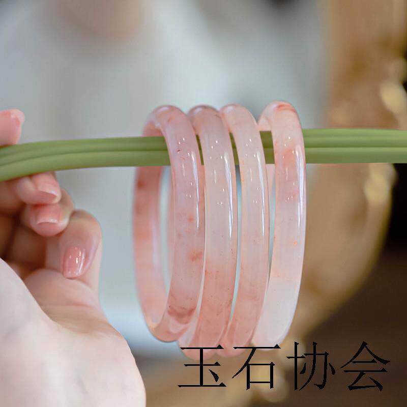 桃花酿|高端玉镯女年轻款真玉粉色金丝玉少女细圆条手镯佘太翠