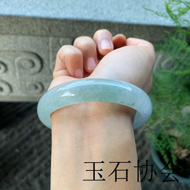 高端缅甸手镯翡翠色珠宝飘花冰糯种帝王绿满绿阳绿圆条贵妃玉手镯