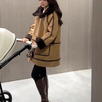 中长款皮毛一体羊羔毛羊剪绒外套女2025款连帽冬宽松显瘦加绒加厚