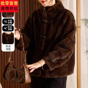 品牌妈妈冬装短款水貂绒皮草外套中老年女士冬季保暖皮毛一体大衣