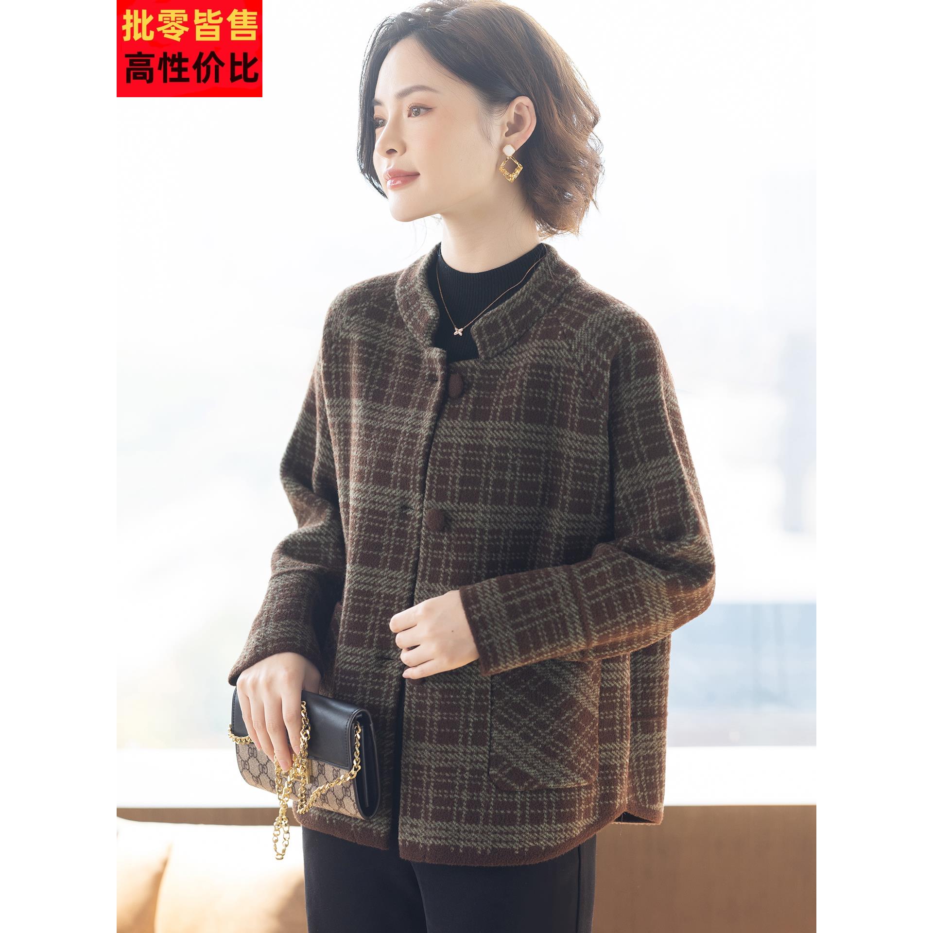 中年妈妈五十多岁洋气休闲秋冬外套2025新款中老年妇女秋装上衣服