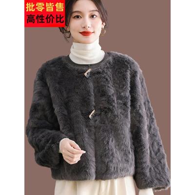 小香风羊羔毛皮草外套冬2025新款皮毛一体大衣女短款爆款羊剪绒