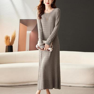 圆领针织连衣裙毛衣女秋冬超长款过膝羊毛衫毛衣裙宽松大码打底衫