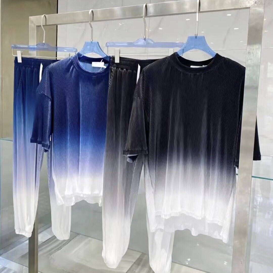 2024 여름 뉴 남성 캐주얼 루즈 투피스 양복 한국 스타일 트렌디 한 슈퍼 핫 그라데이션 아이스 실크 캐주얼 정장 남성용