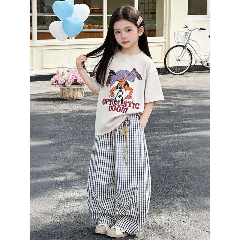 女童短袖T恤套装夏季2026新款儿童卡通上衣韩版女孩格子裤两件套