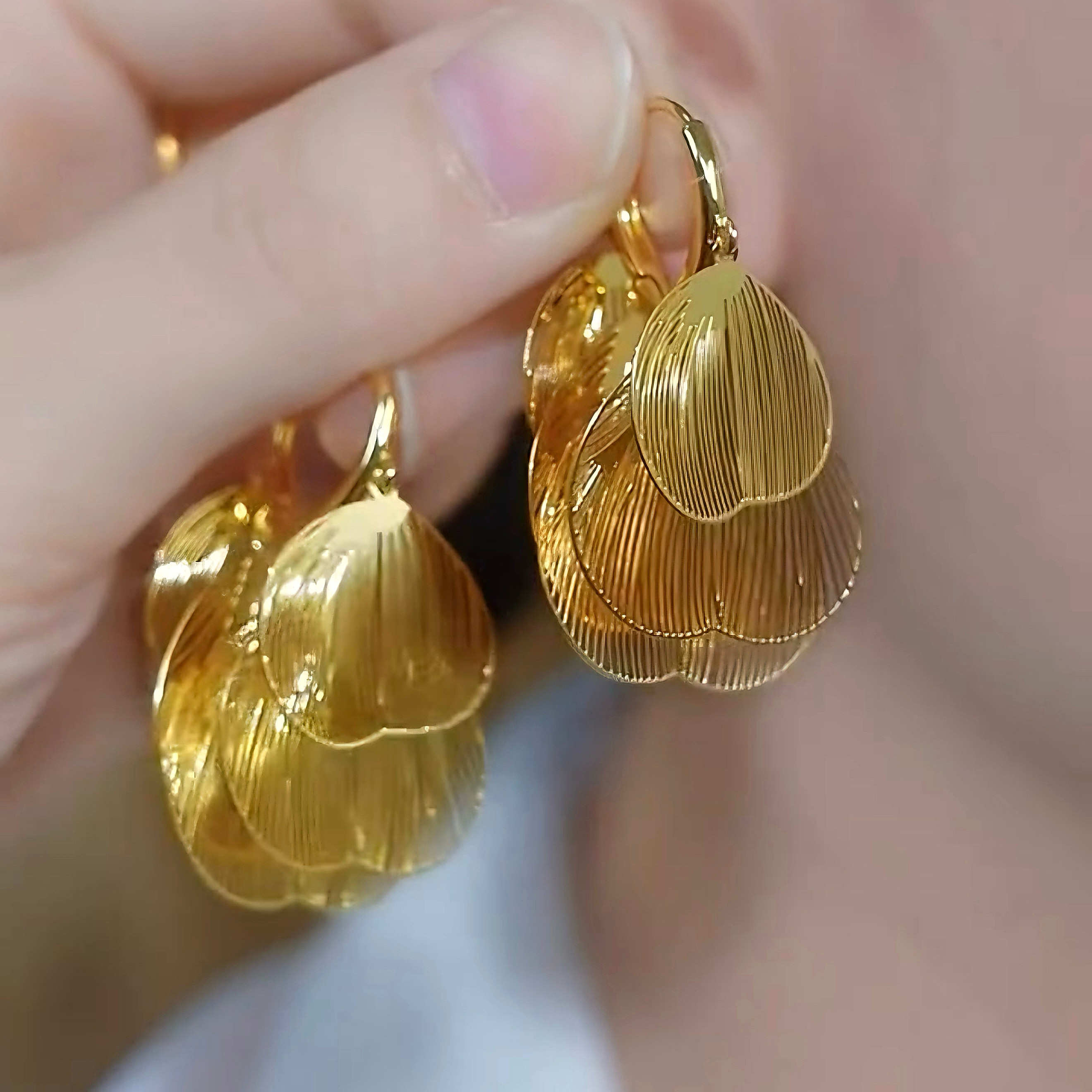 欧美个性轻奢金属镂空花瓣流苏耳扣耳环气质独特设计感冷淡风耳饰,饰品/流行首饰/时尚饰品新,耳环,淘宝优惠券,粉丝福利购,淘宝优惠卷