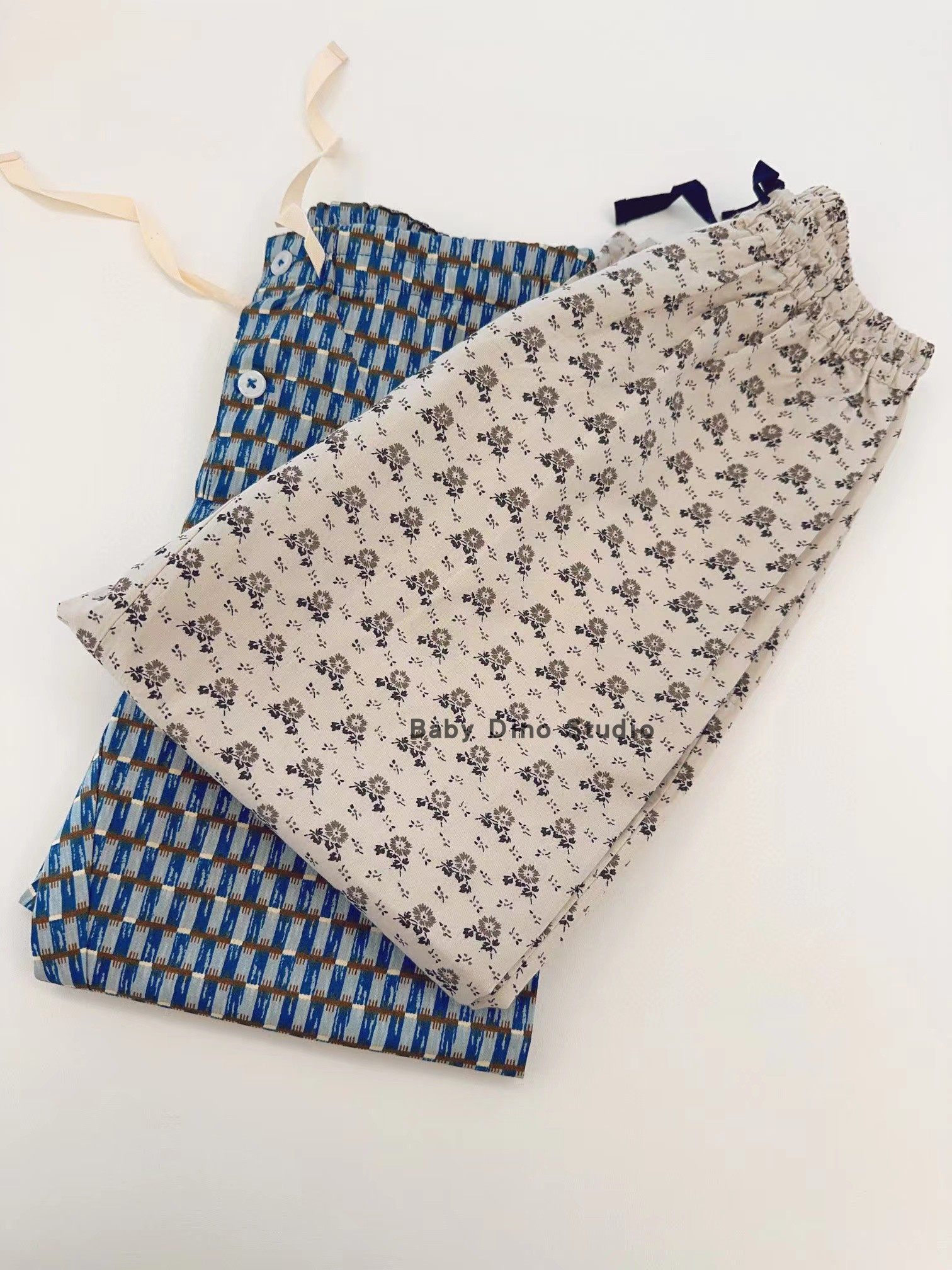 现货baby dino定制款女童两色印花棉质英伦风薄款防蚊裤长裤