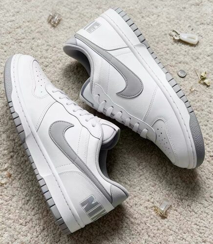 Nike白灰低帮休闲板鞋男款355152