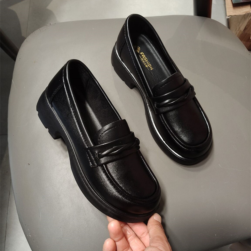 秋季平底工作鞋女黑色软皮软底单鞋酒店银行OL职业皮鞋必胜客防滑