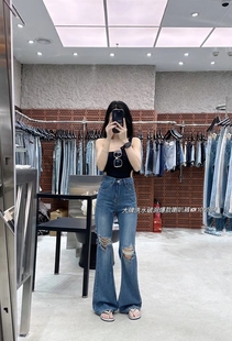 十三行喇叭长牛仔裤2024夏季新款宽窄版高腰显瘦百搭设计感破洞